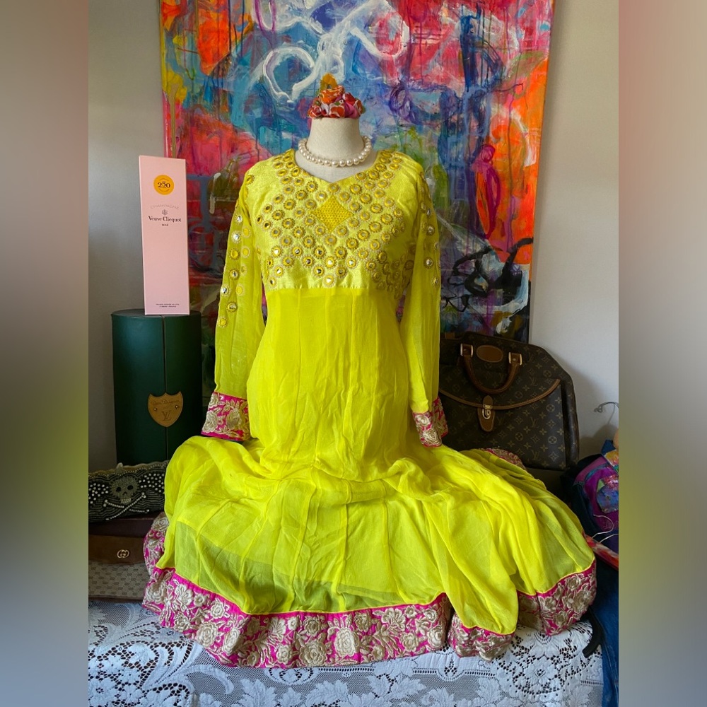 Sunniest Yellow Vintage Indian Mirrored Tunic Dress Pant Set MAKES ME SO HAPPY 💛